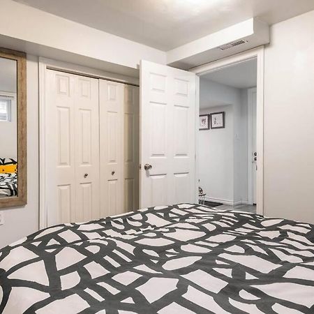 ハミルトンCozy Nest Basement Unitアパートメント エクステリア 写真