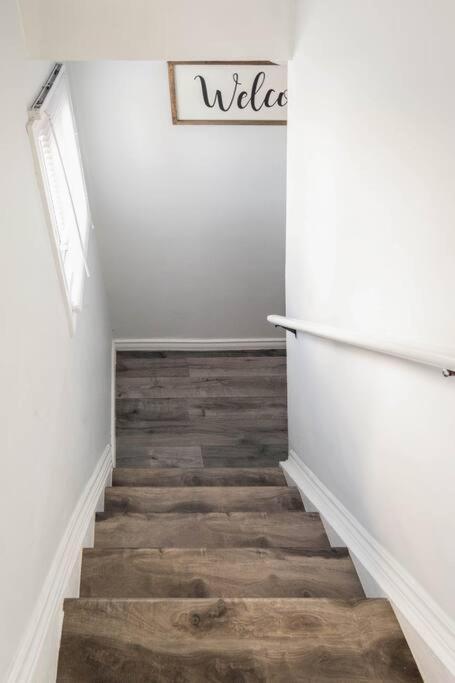 ハミルトンCozy Nest Basement Unitアパートメント エクステリア 写真
