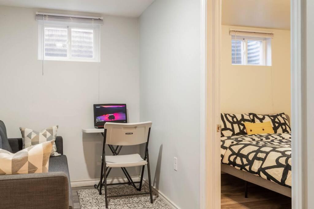 ハミルトンCozy Nest Basement Unitアパートメント エクステリア 写真