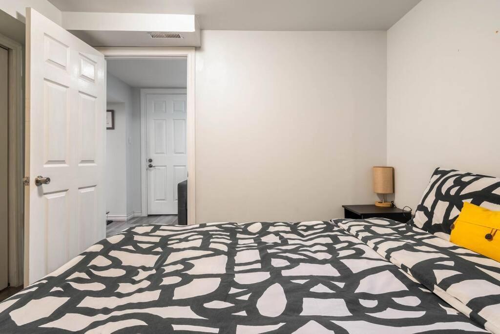 ハミルトンCozy Nest Basement Unitアパートメント エクステリア 写真